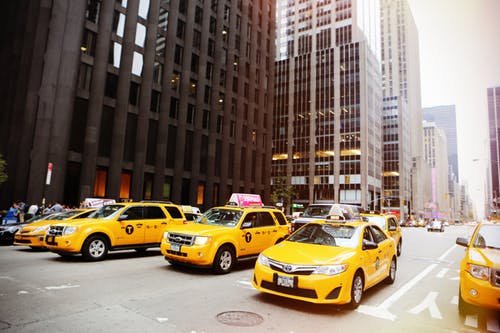 Airport Taxi Booking - Traveling by Airport Car Services